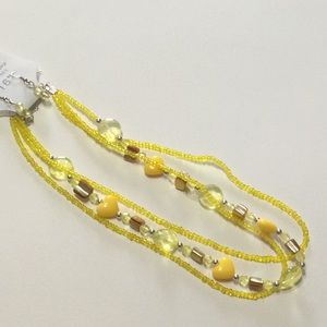 Precious necklace and earrings